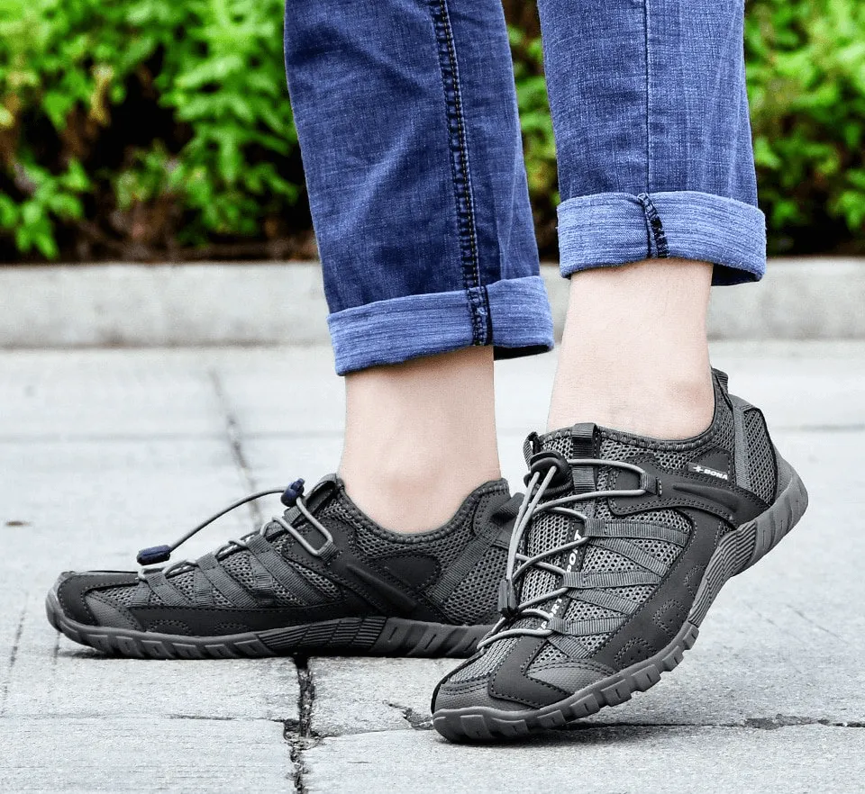 Breathable Mesh Flexible Sneakers for Men / Lightweight Sports Footwear - SF0758