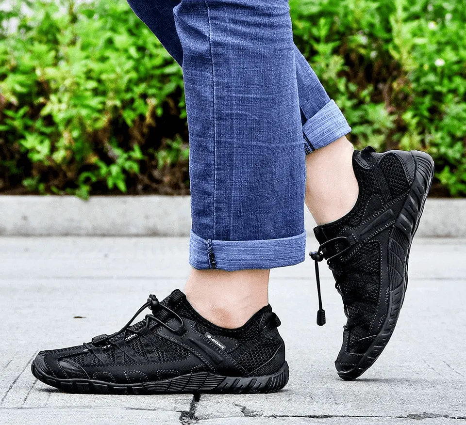 Breathable Mesh Flexible Sneakers for Men / Lightweight Sports Footwear - SF0758
