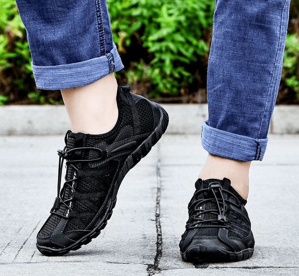 Breathable Mesh Flexible Sneakers for Men / Lightweight Sports Footwear - SF0758