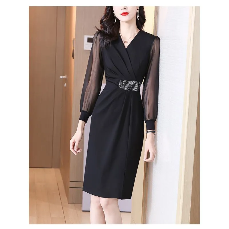 Cinched Waist Slimming V-Neck Dress
