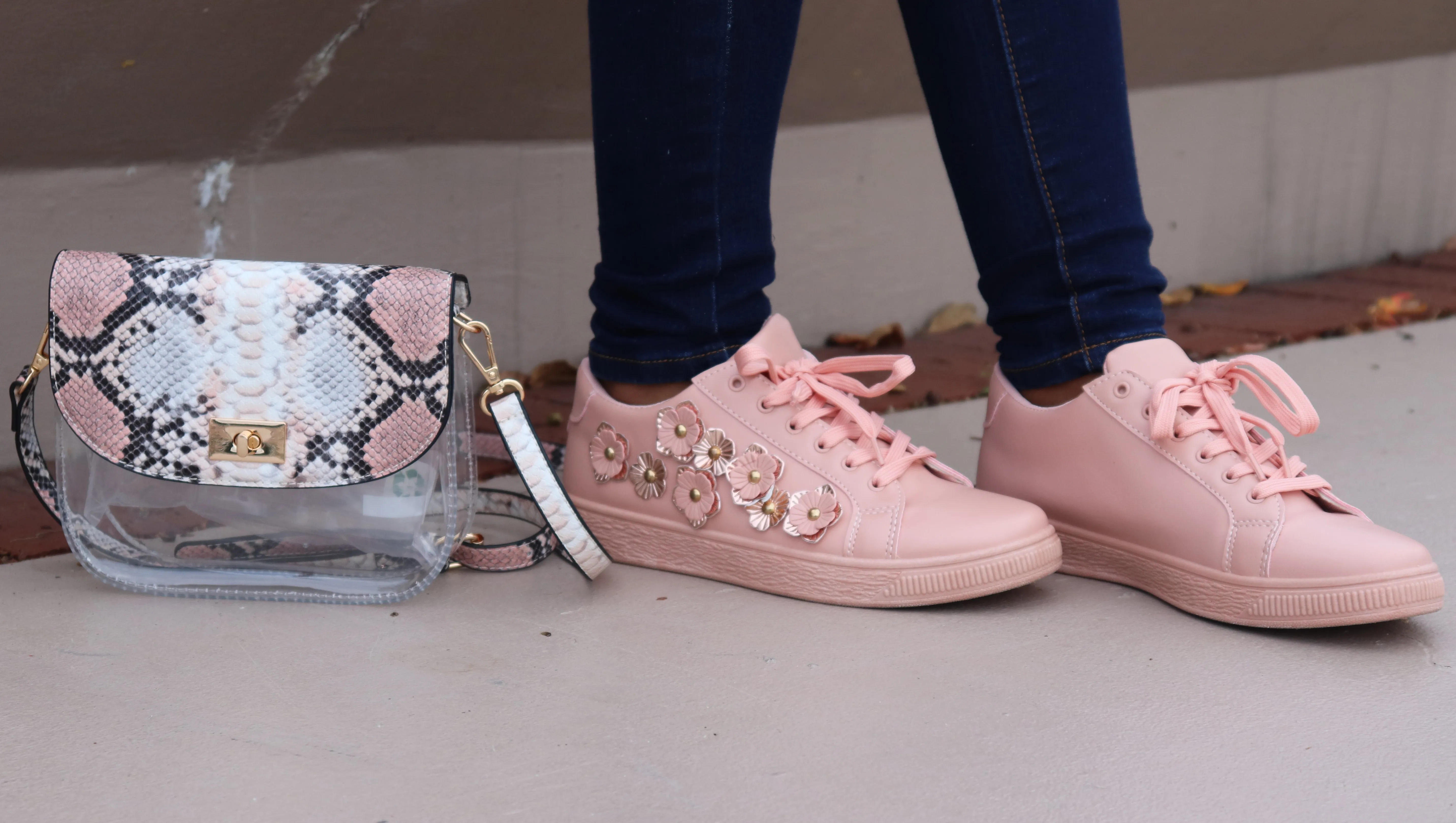 Daisy Sneakers