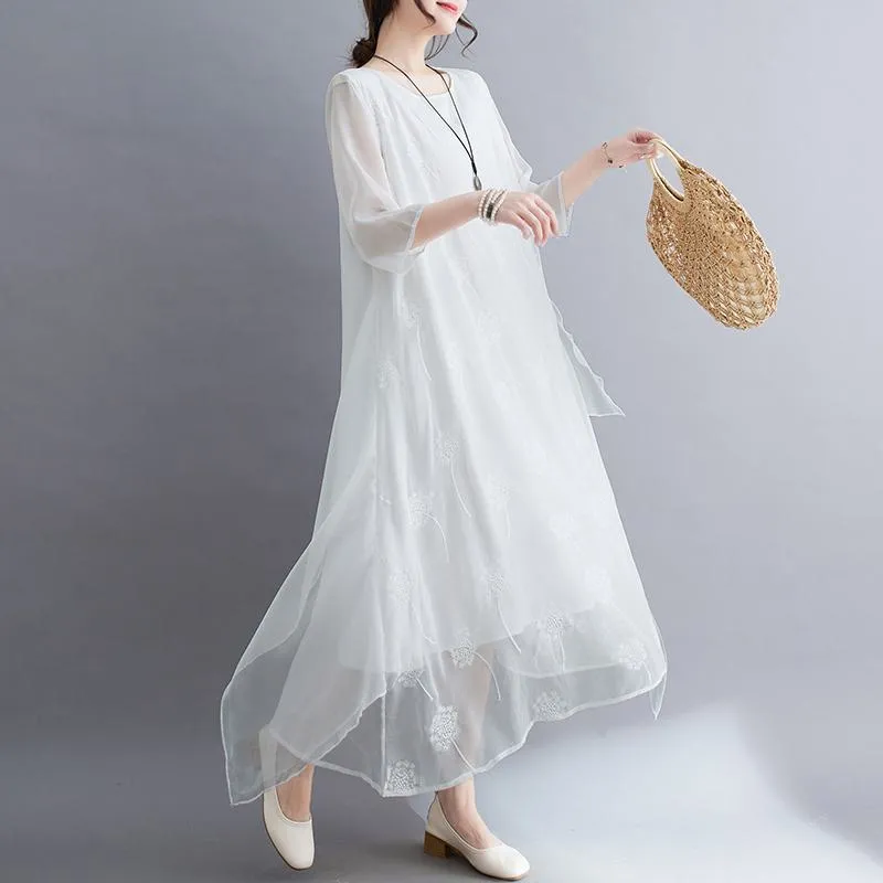Fairy Round Neck Lace Embroidery Mulberry Silk Loose Fit Slimming Dress