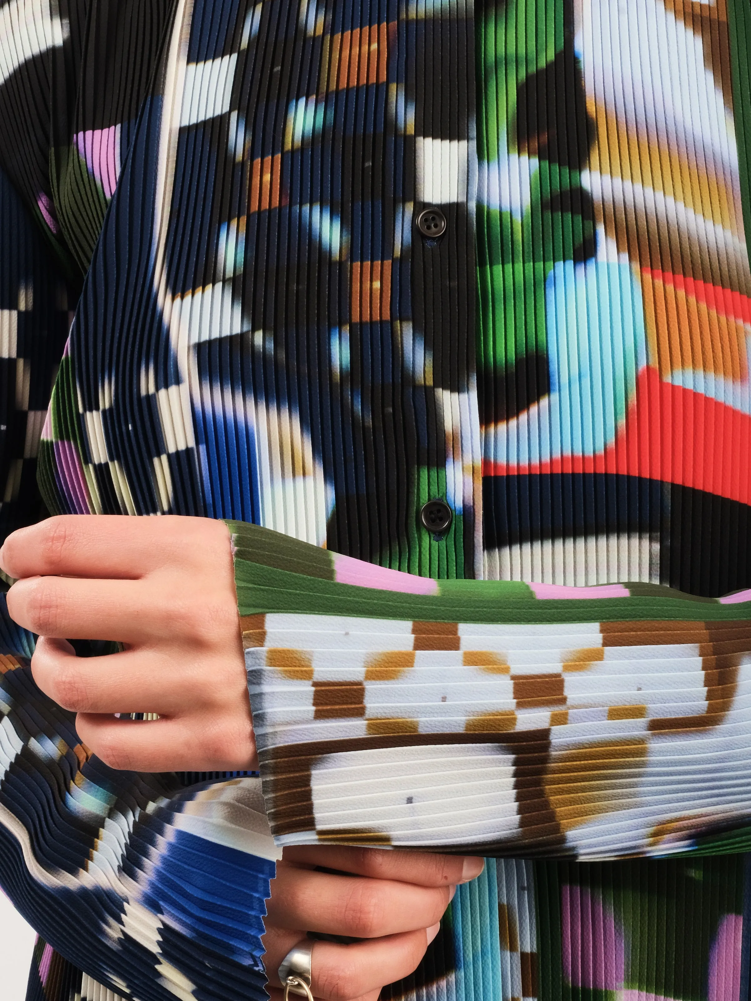 Kaleidoscope Tetris Knight Plisse Shirt