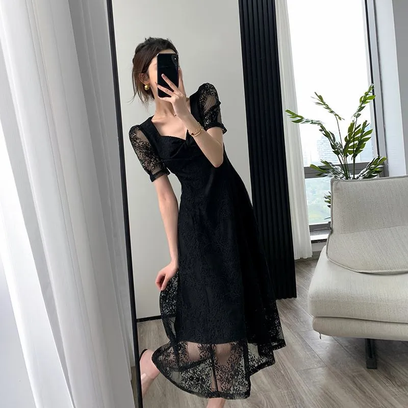 Lace Retro Hepburn Square Collar French Style Dress