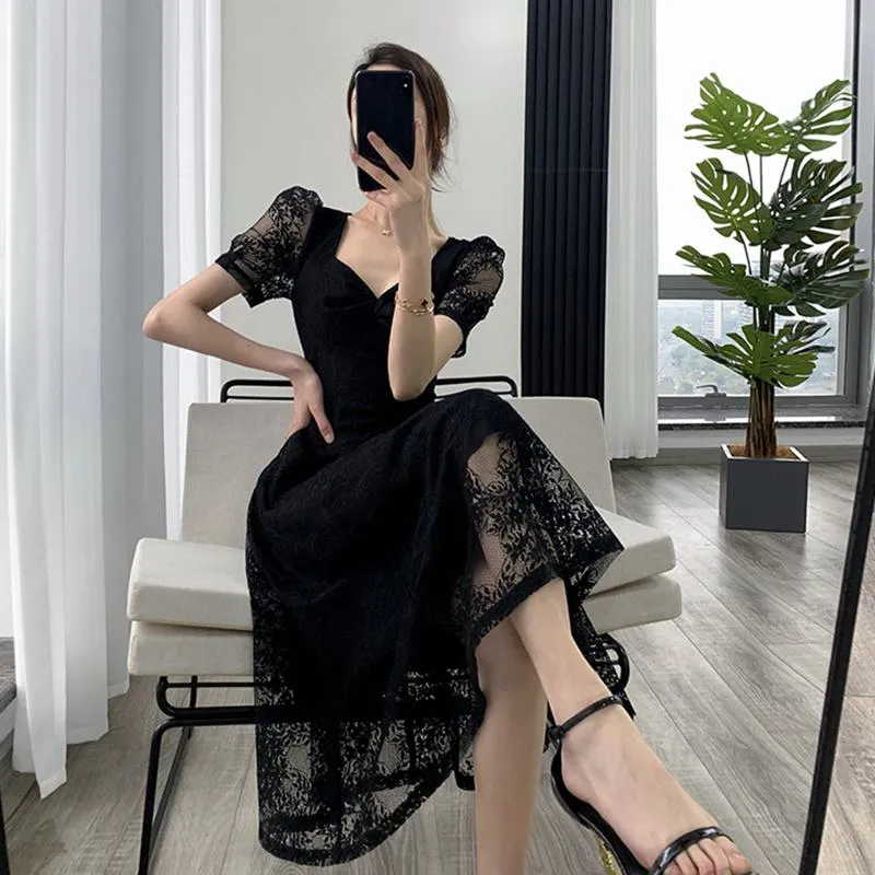 Lace Retro Hepburn Square Collar French Style Dress