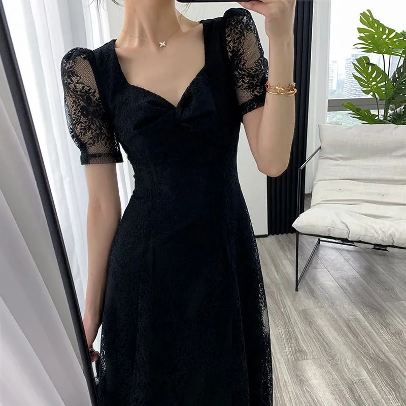 Lace Retro Hepburn Square Collar French Style Dress