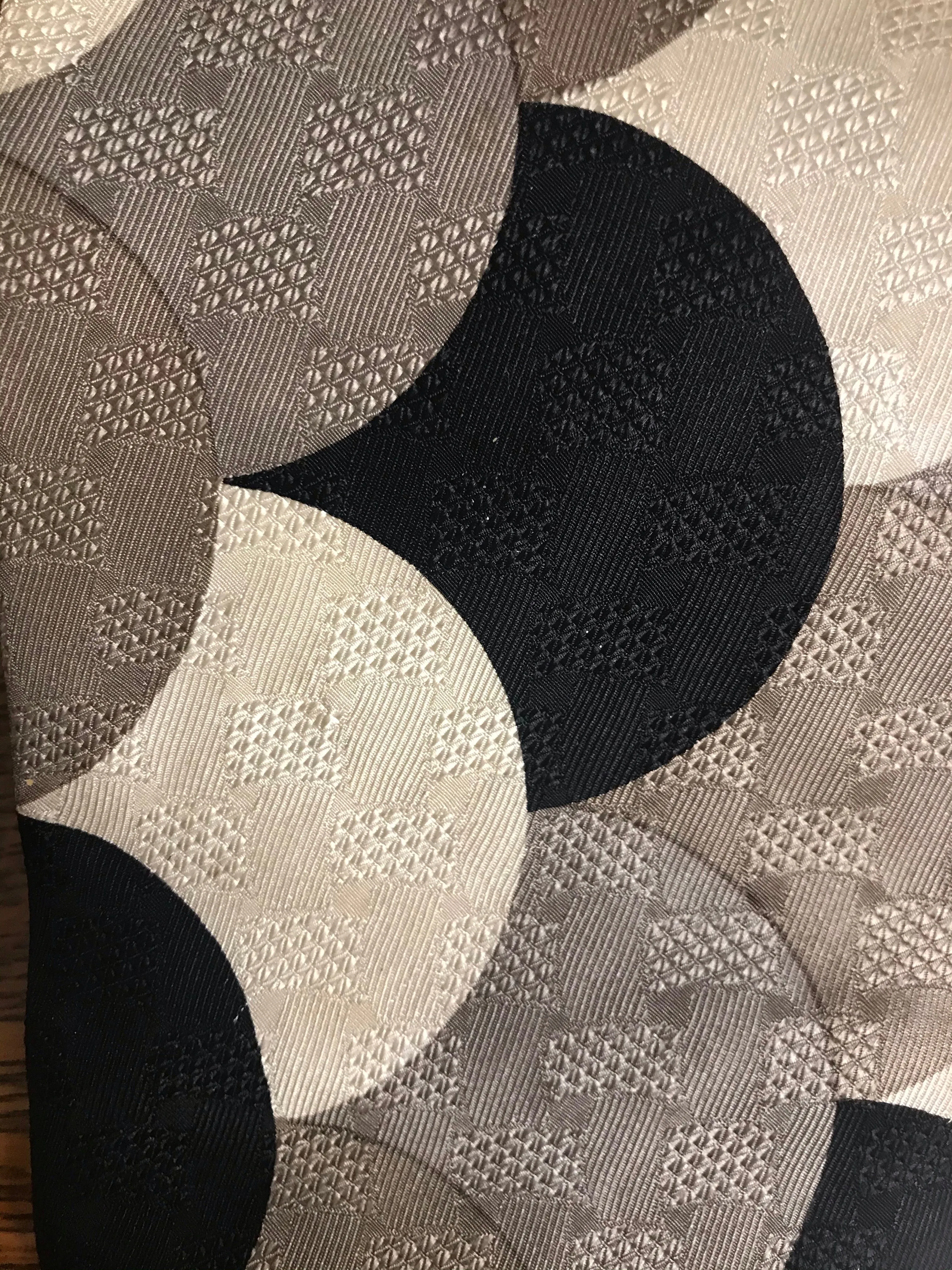 Mens BACHRACH Italy Silk Neckware Tie Necktie Geometric Circles Brown Black Ivory
