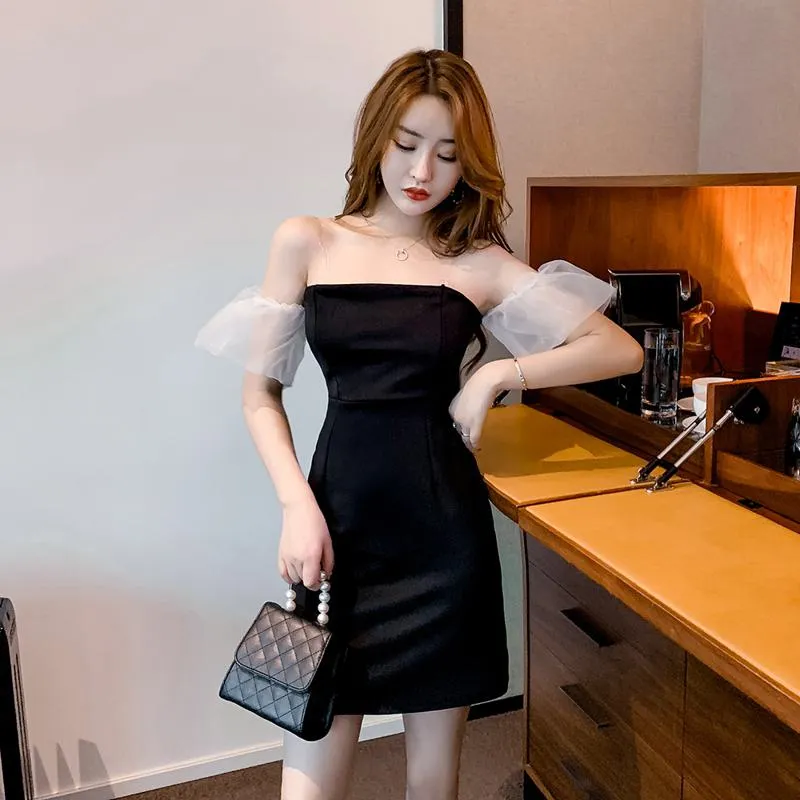 Off-Shoulder Hip-Hugging Patchwork Black Veil Dress