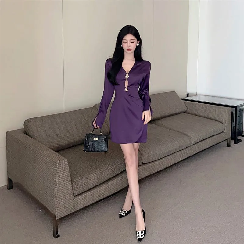 Slim-Fit Hip-Hugging Hollowed-Out Purple Invisible Niche Satin Finish Dress