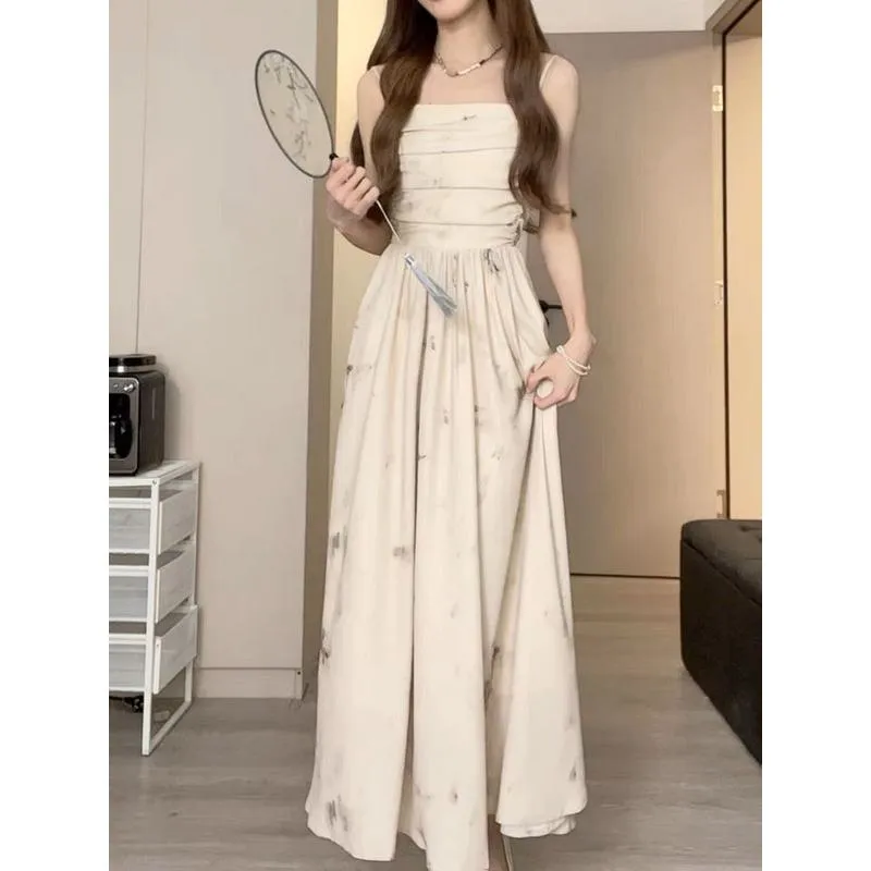 Slimming Cinched Waist Niche Dress