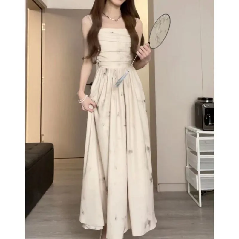 Slimming Cinched Waist Niche Dress