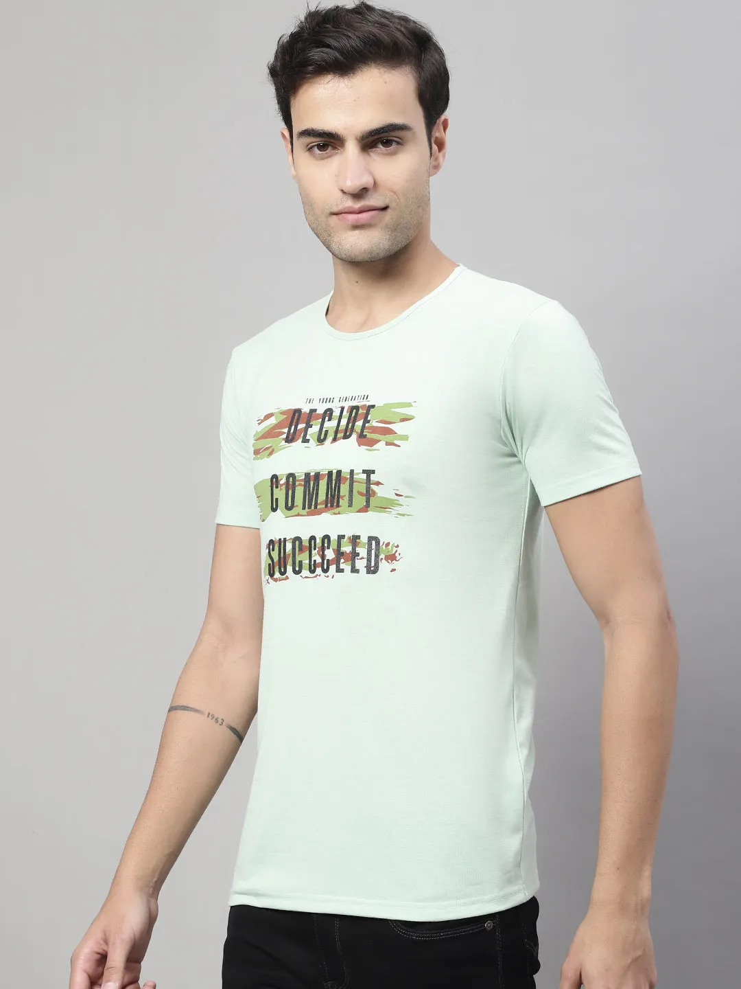Vimal Jonney Round Neck Cotton Printed Light Green T-Shirt for Men